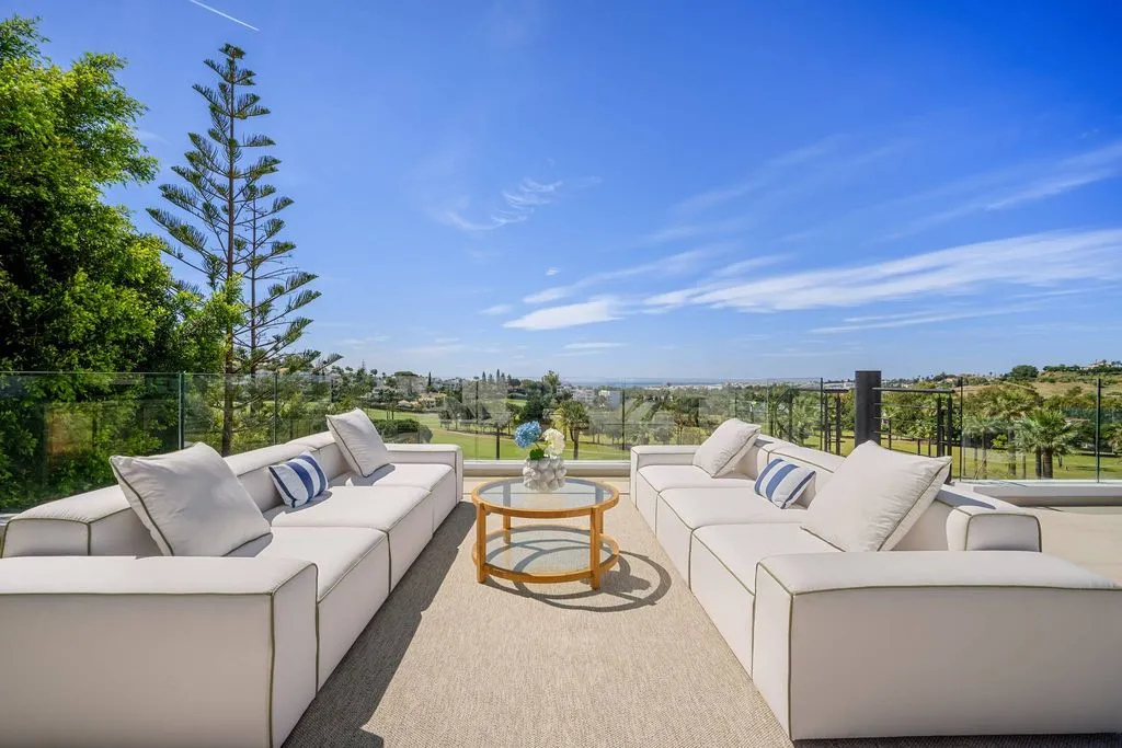 Terrasse - Luxury Villa with Infinity Pool in Marbella