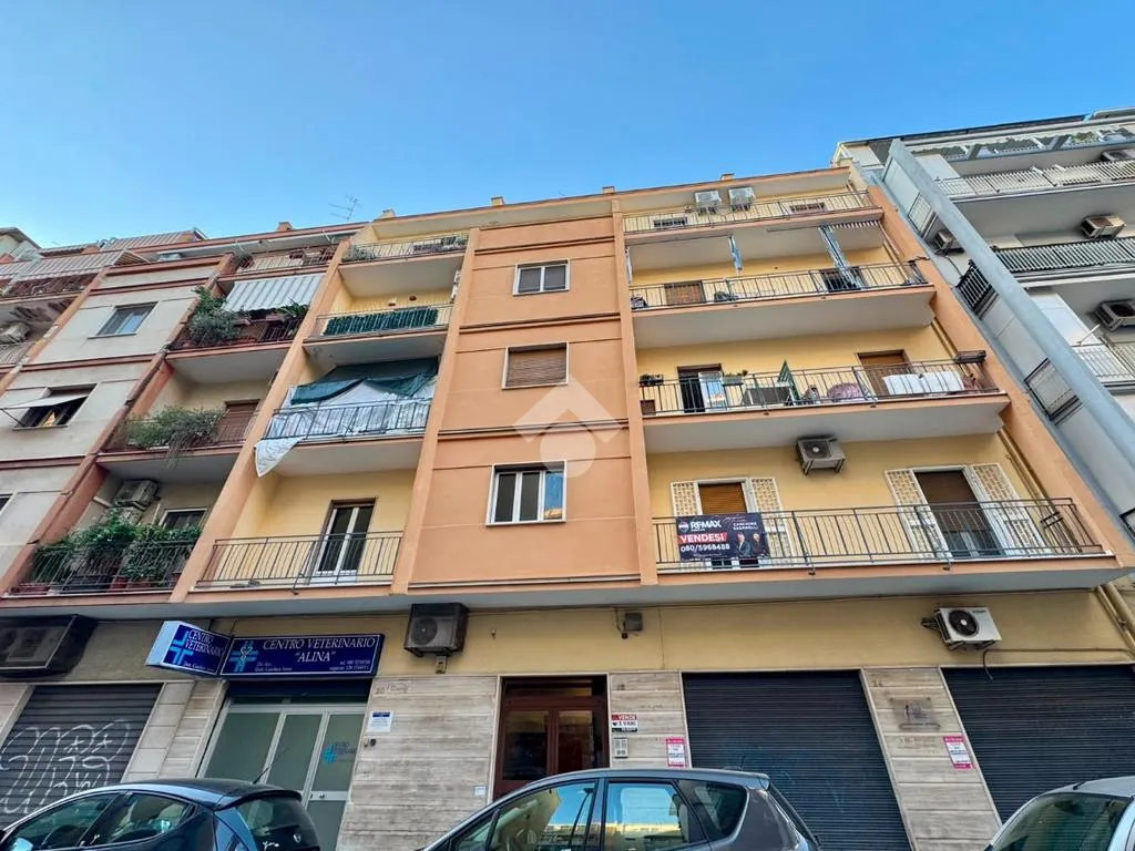 Extérieur - 3-Bedroom Apartment with Balcony in Bari