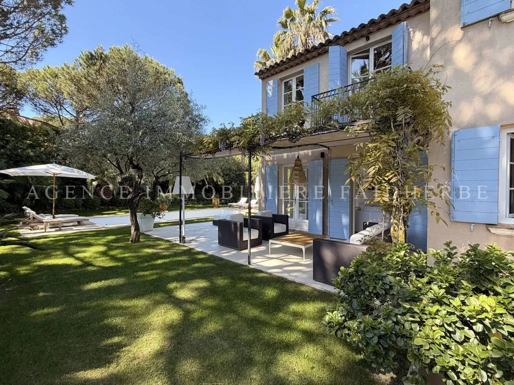 Extérieur - Villa de Luxe avec Piscine à Saint-Tropez