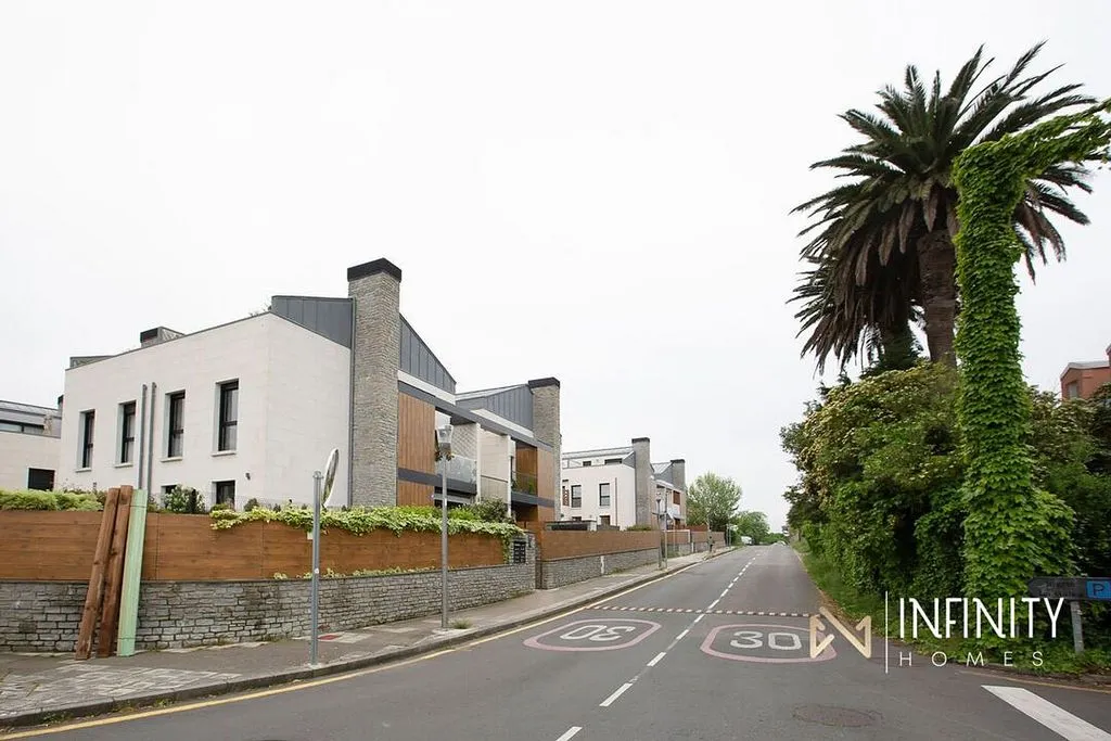 Exterior - Duplex with Terrace in La Galea, Getxo