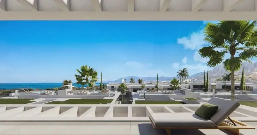 Terrace - Luxury Penthouse with Mountain View in Marbella