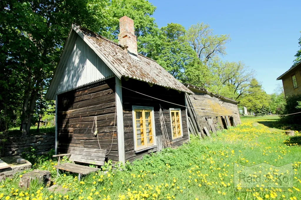 Esterno - House for Renovation in Märjamaa