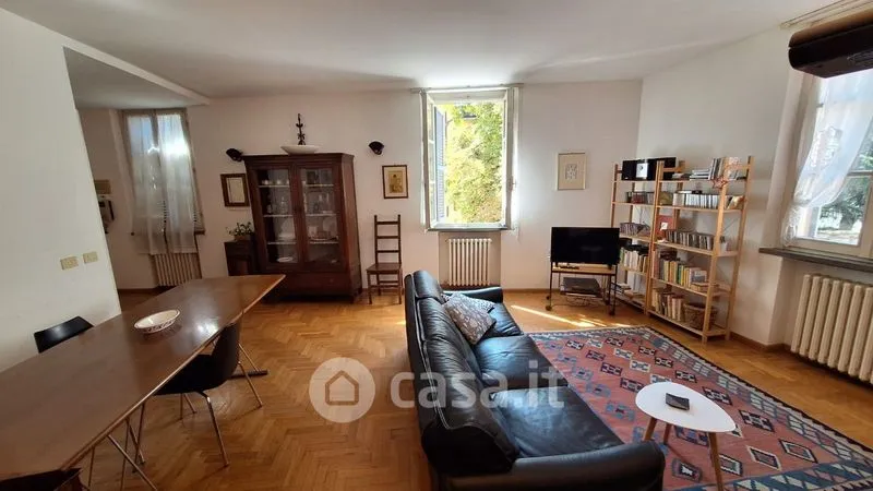 Soggiorno - Apartment with Balcony in Reggio Emilia Centre