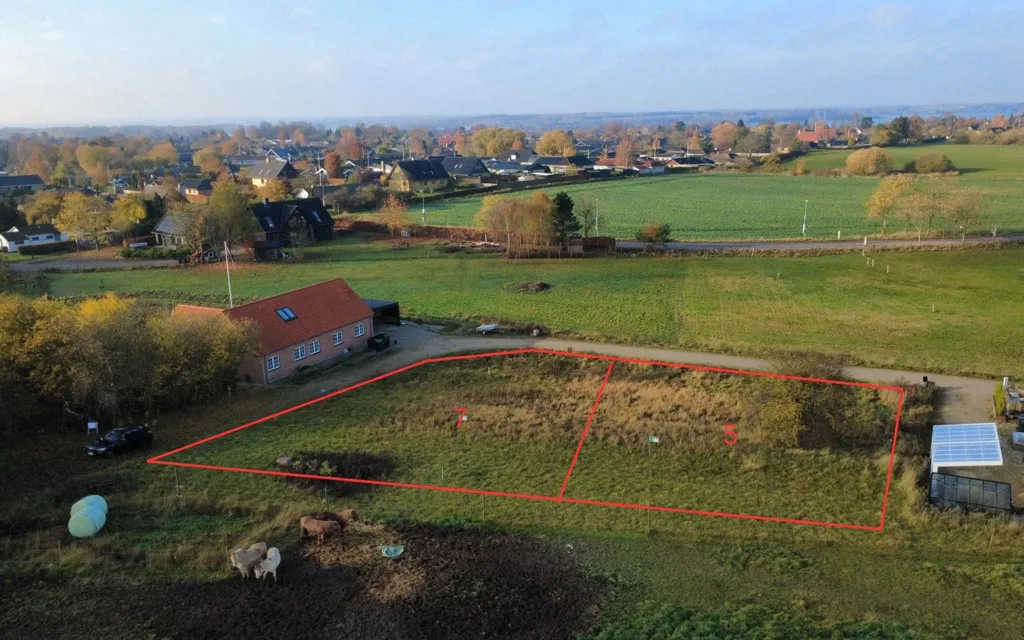 Vista aerea - Year-Round Plot with 5G Coverage in Kirke Hyllinge