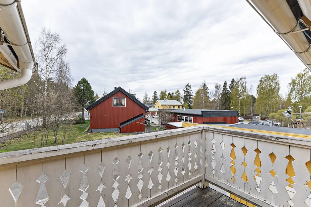 Rõdu - Villa with Multiple Units in Östra Kyrkogatan