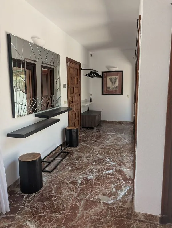 Hallway - Chalet with Pool and Terrace in Las Gardenias