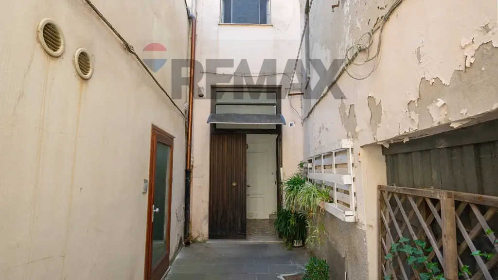 Aed - Apartment with Terrace in Sassari Centre