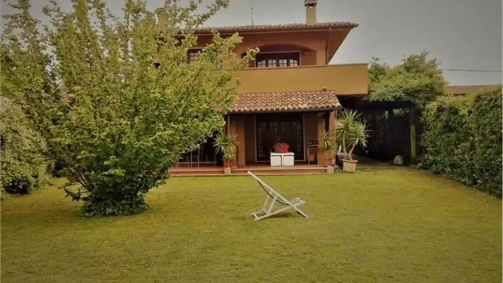 Giardino - Villa with Garden in Forte Dei Marmi