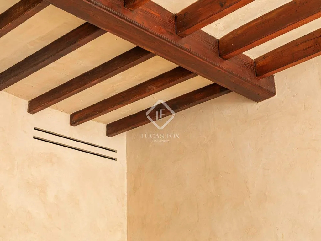 Toad - Renovated Villa with Pool in Es Llombards