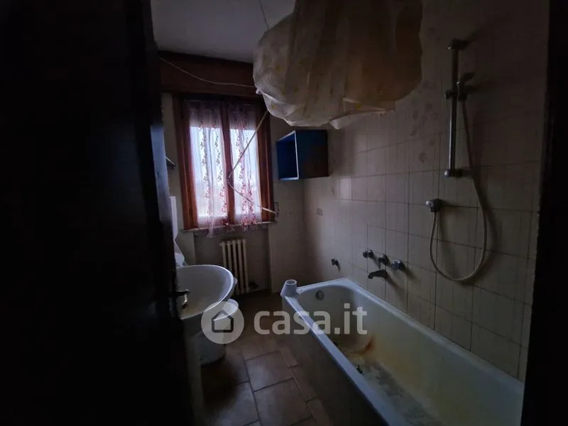 Salles de bain - Two-Bedroom Apartment with Balcony in Viadana