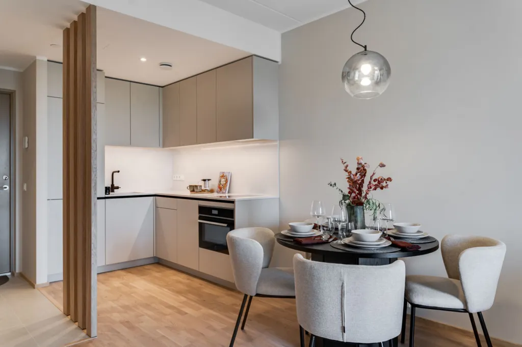 Söögituba - Apartment with EV Charging in Maardu