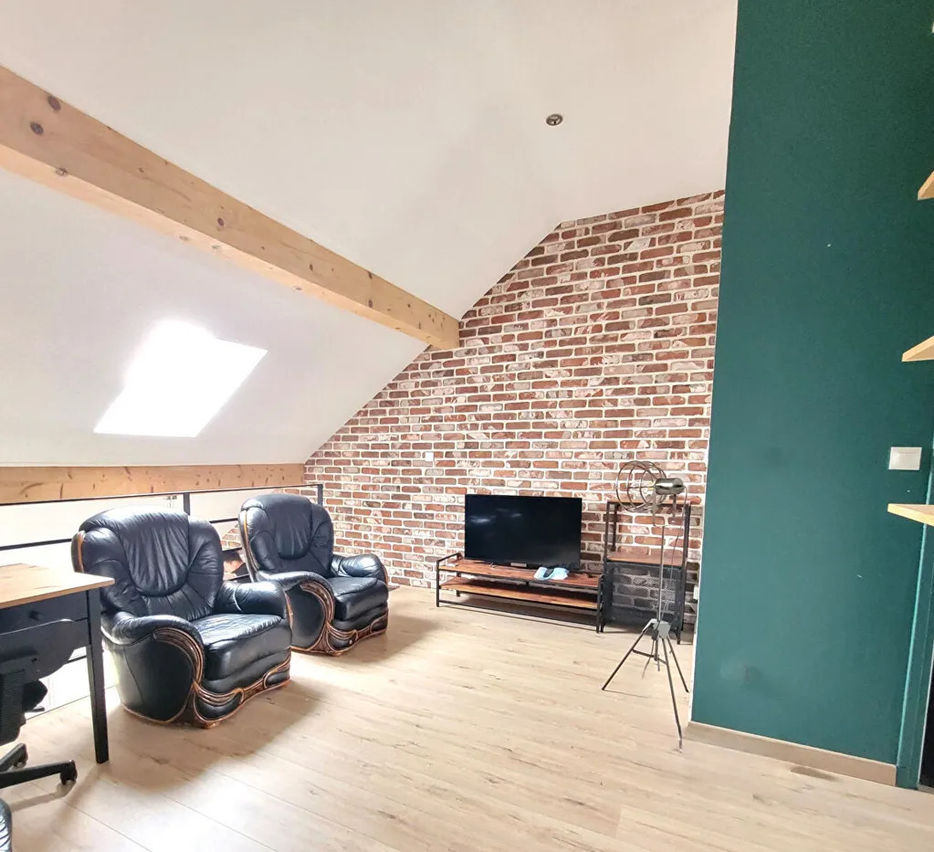 Pièces - Duplex Charmant avec Mezzanine à Arras