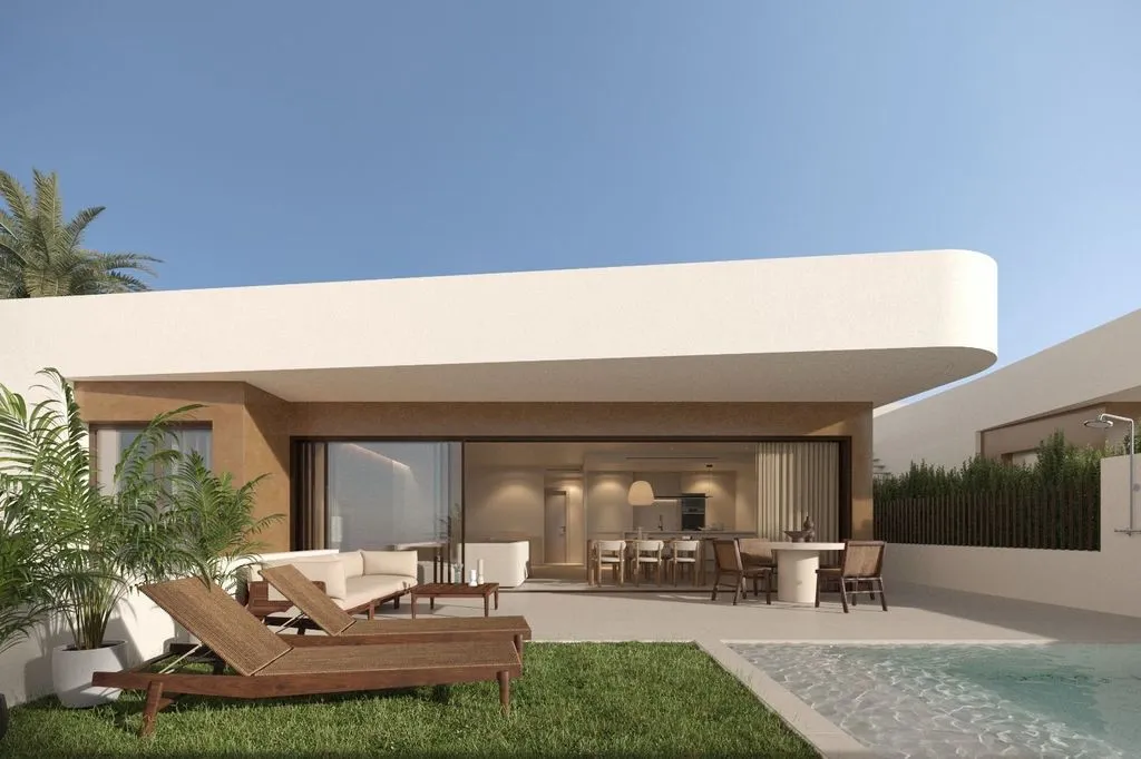 Luxury Villa with Pool in Dolores, Valencia
