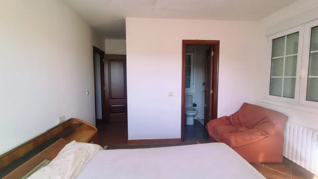 Magamistoad - Villa with Two Independent Homes in Teo