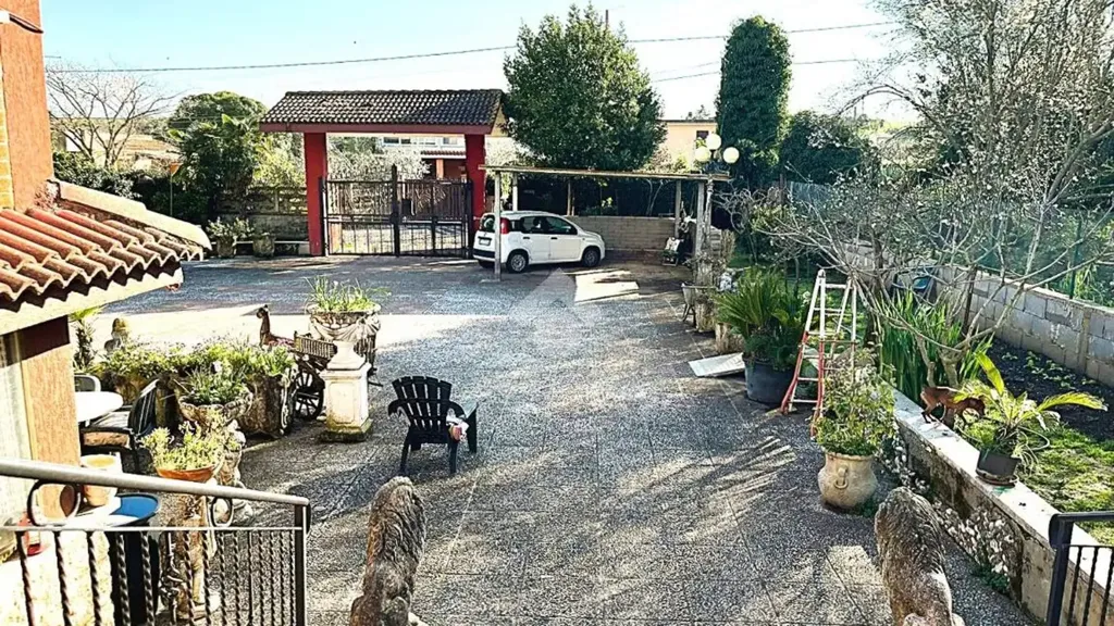 Extérieur - Villa with Garden in Ardea