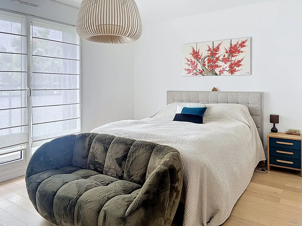 Magamistoad - Architectural House with Terraces in Suresnes