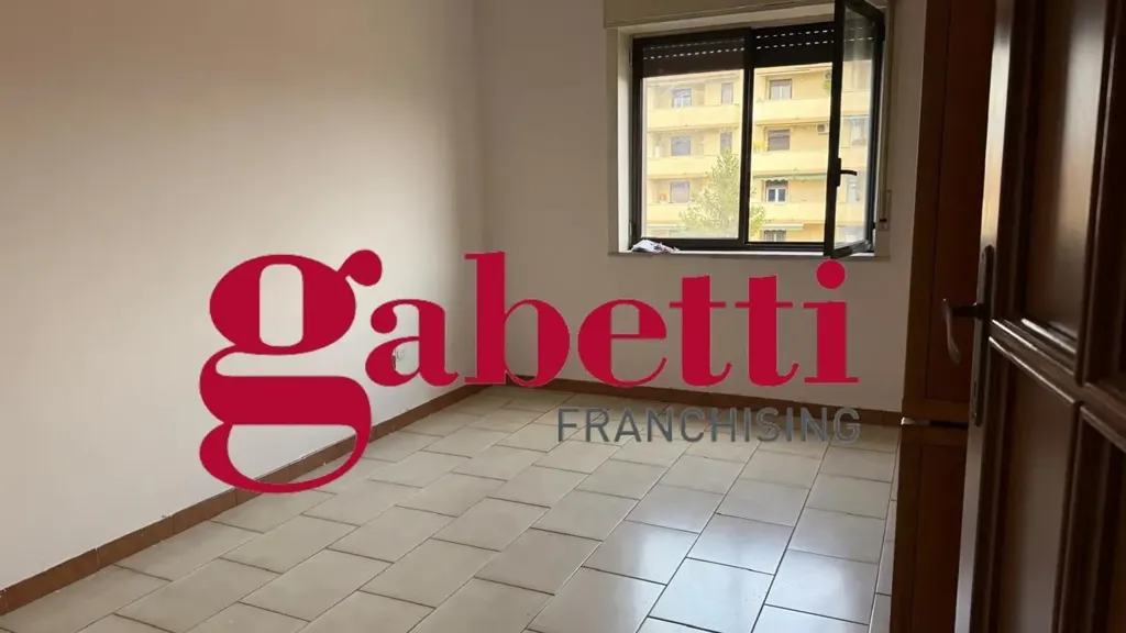 Chambres - Apartment with Triple Balcony in San Nicola La Strada