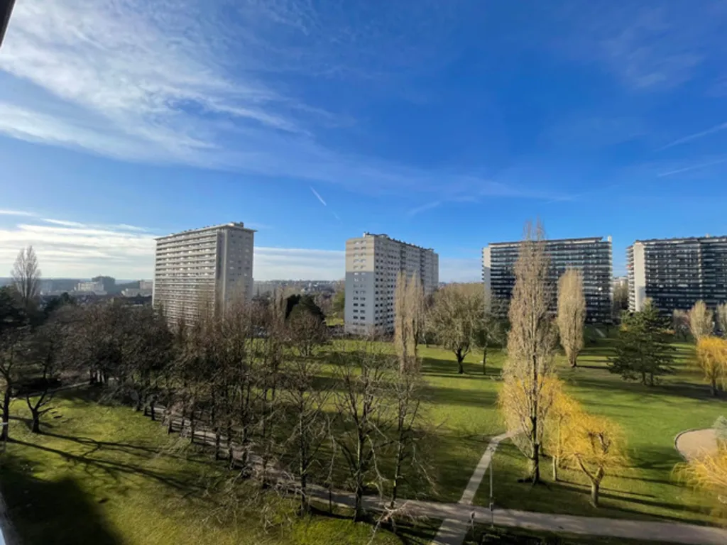 2-Bedroom Apartment with Balcony View in Central Location