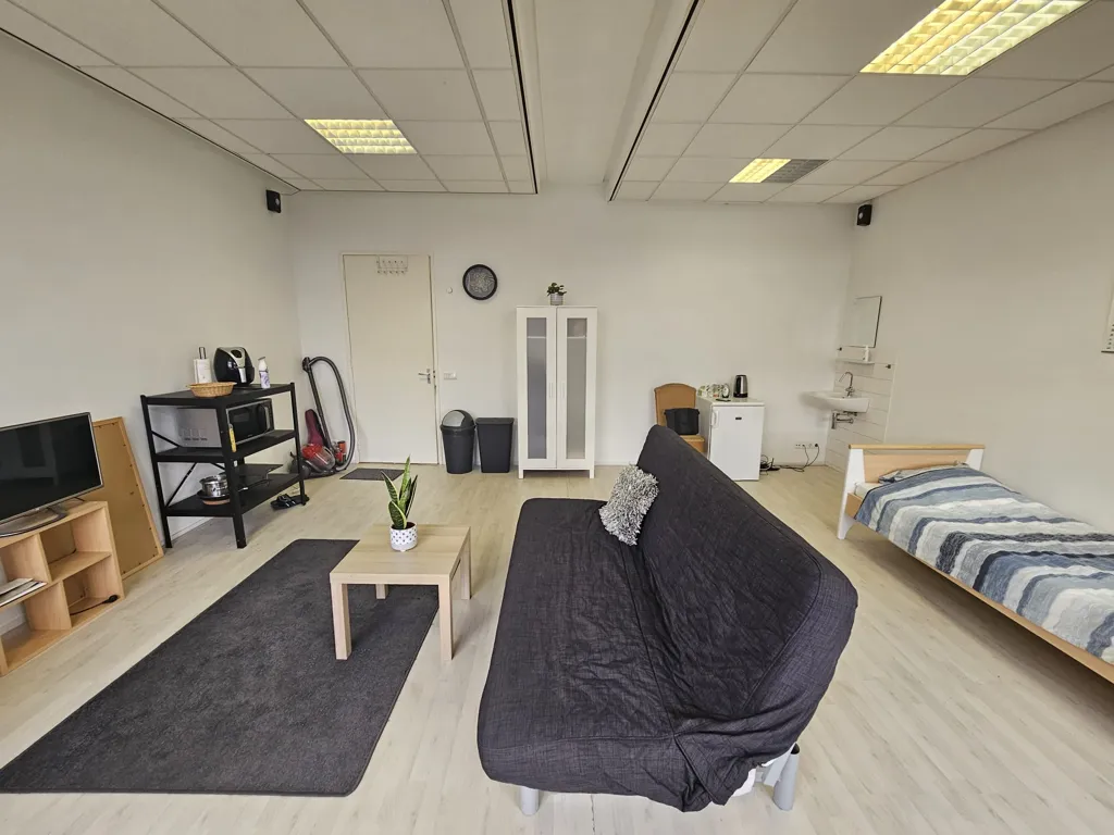 Magamistoad - Spacious Room in Oosterparkwijk
