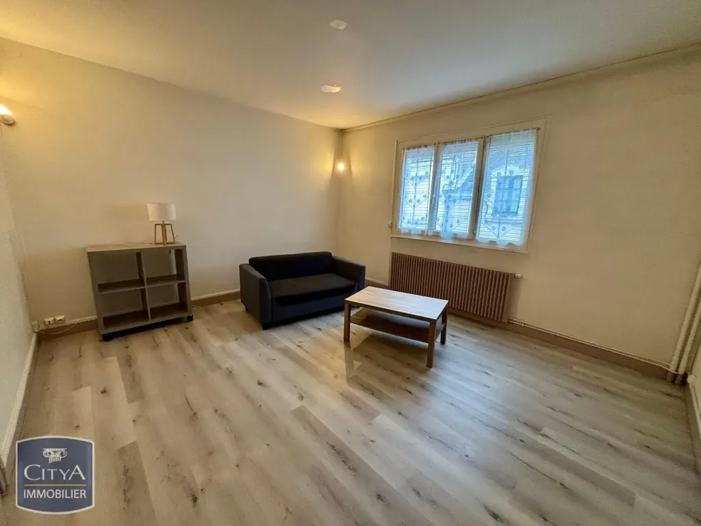 Séjour - Appartement T2 au Cœur de Châteauroux