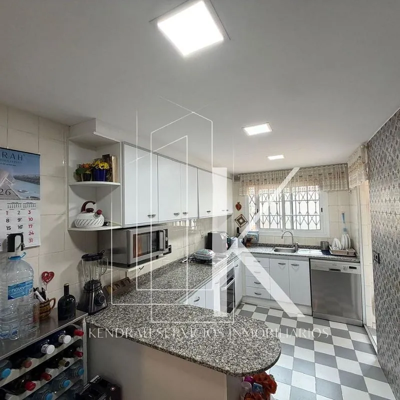 Cuisine - Apartment with Balcony in L'Hort de Senabre