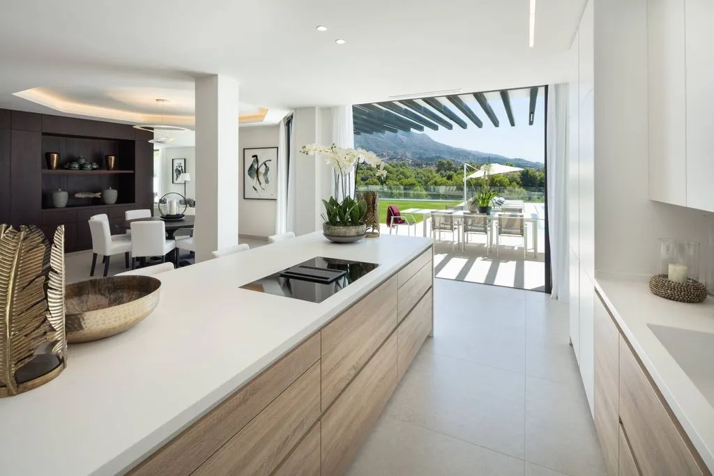 Kitchen - Luxury Villa with Pool in Marbella