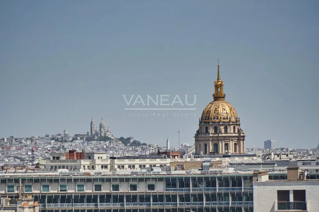 Toad - 2-Bedroom Parisian Flat with Panoramic View