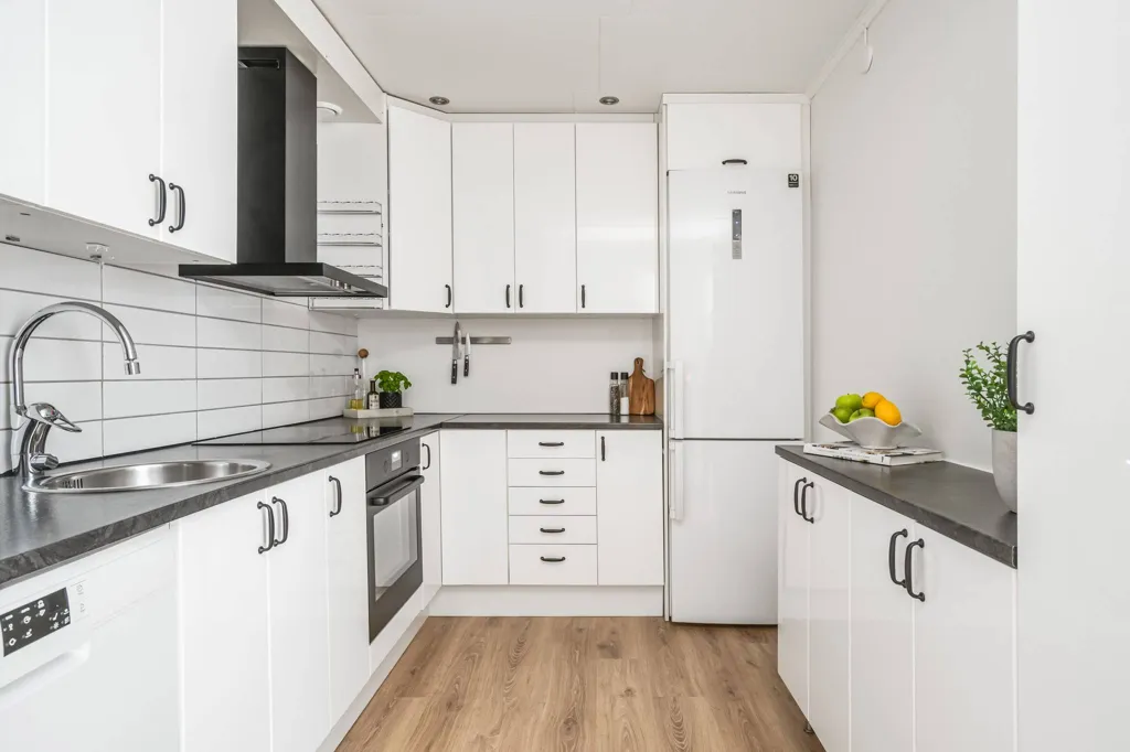 Köök - Ground Floor Flat with Balcony in Vilbergen