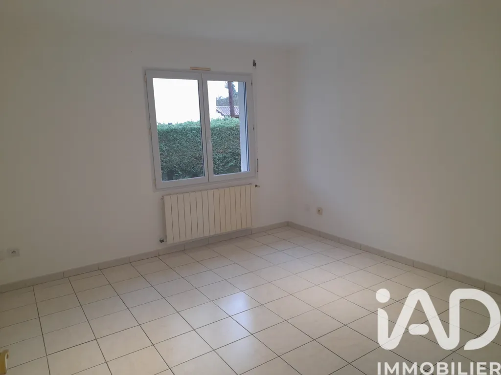Stanze - 4-Bedroom Villa with Garden in Le Teich