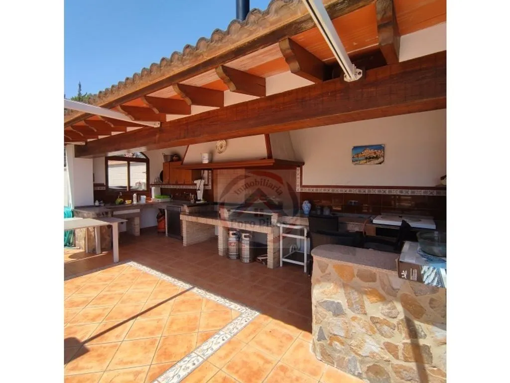 Terrass - Luxury Villa with Pool in Bellús, Valencia
