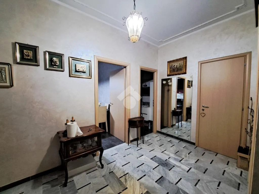 hallway_entrance