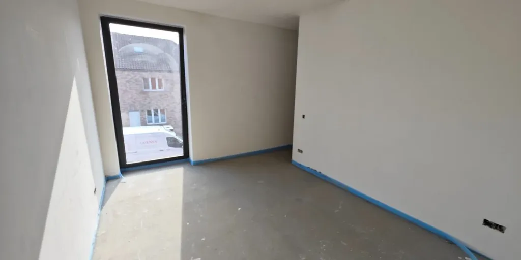 Pièces - Appartement Énergivore avec Terrasse à Zelem