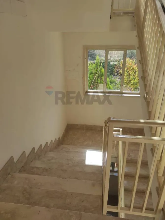 Pièces - Prestigious Apartment with Double Exposure in Favara