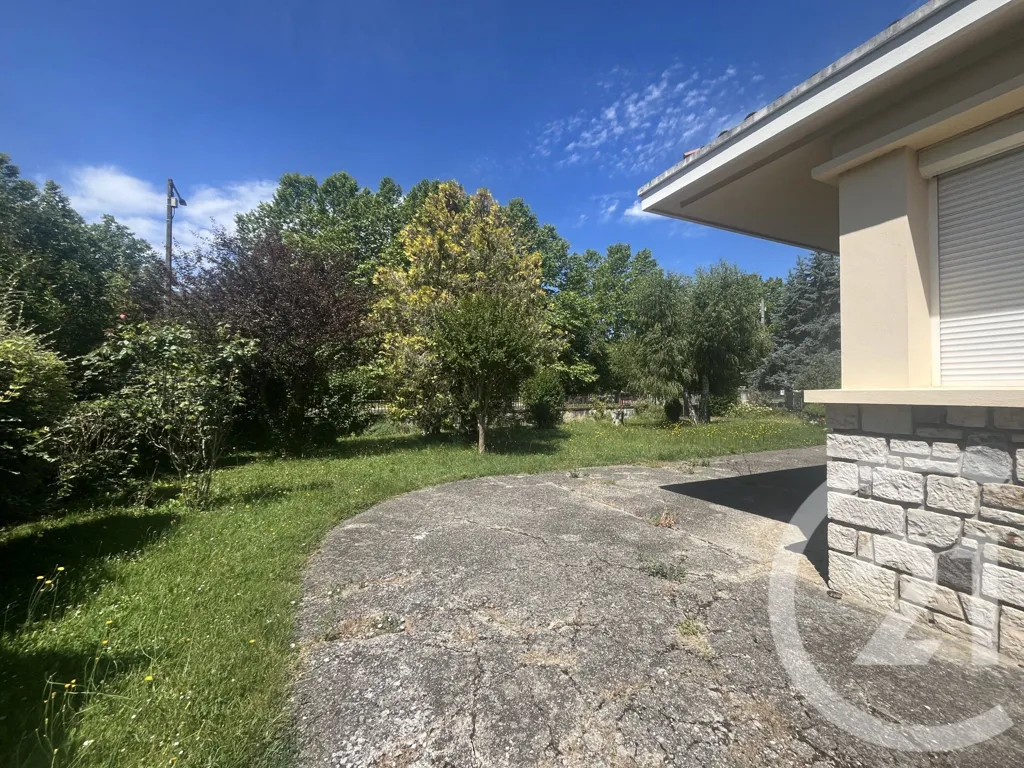 Jardin - Bungalow avec extension à Montgaillard