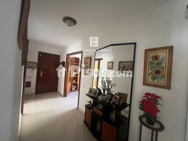 Esik - Apartment with Sea View in City Centre