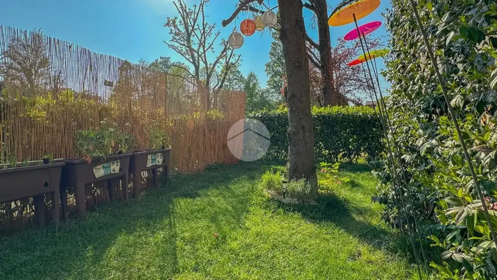 Jardin - Trilocale with Private Garden in Parma