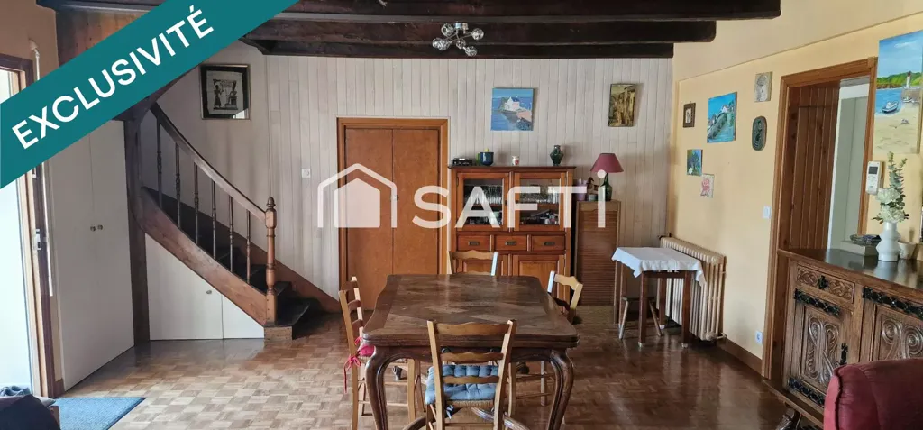 Salle à manger - Maison en Pierres avec Jardin à Plessala