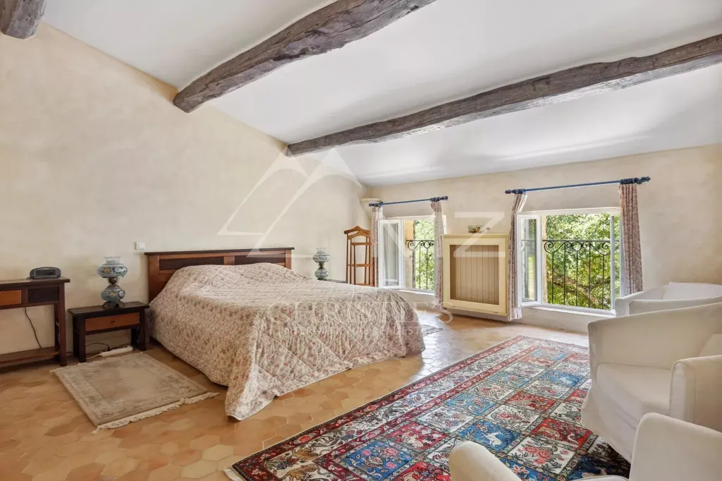 Magamistoad - Stone Bastide with Pool in Provence