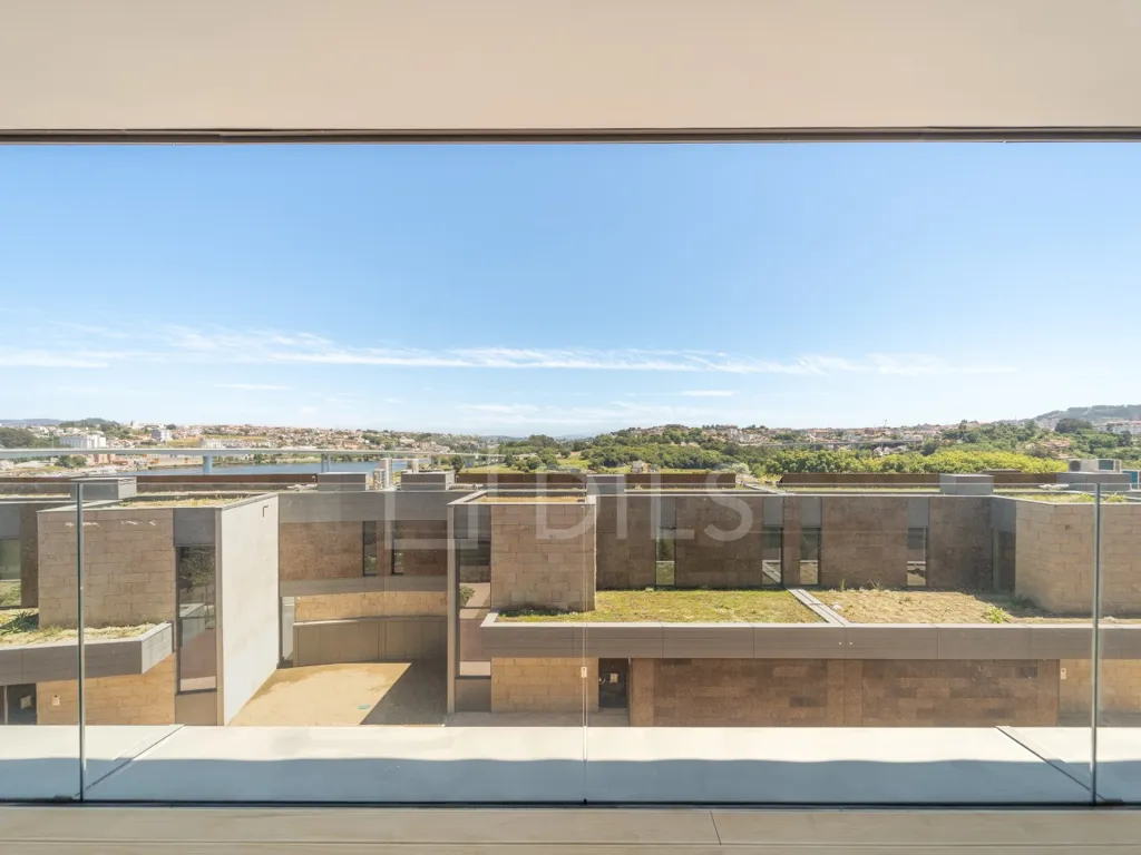 Terrass - Luxury Apartment with River Views in Porto