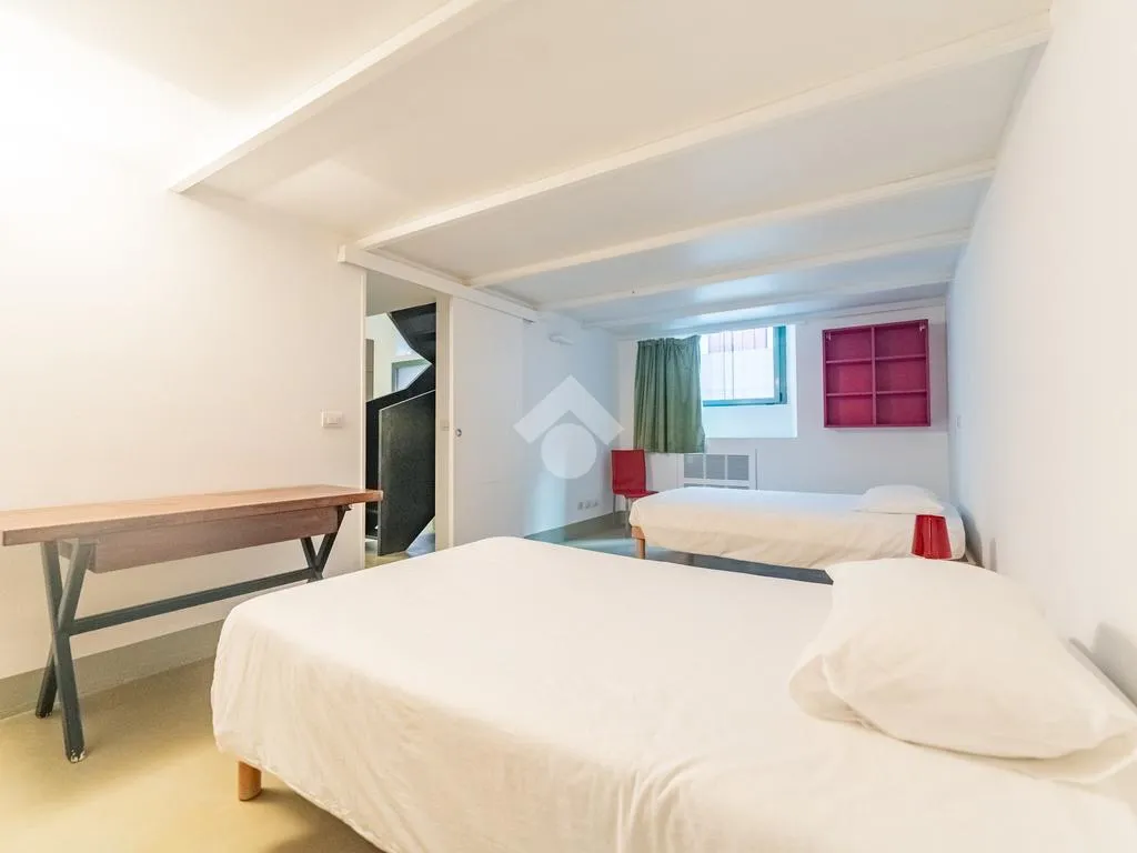 Chambres - Charm Loft with Streetfront Windows in Milan
