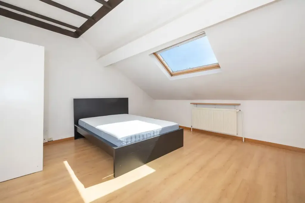 Maison 7 pièces à Waterloo