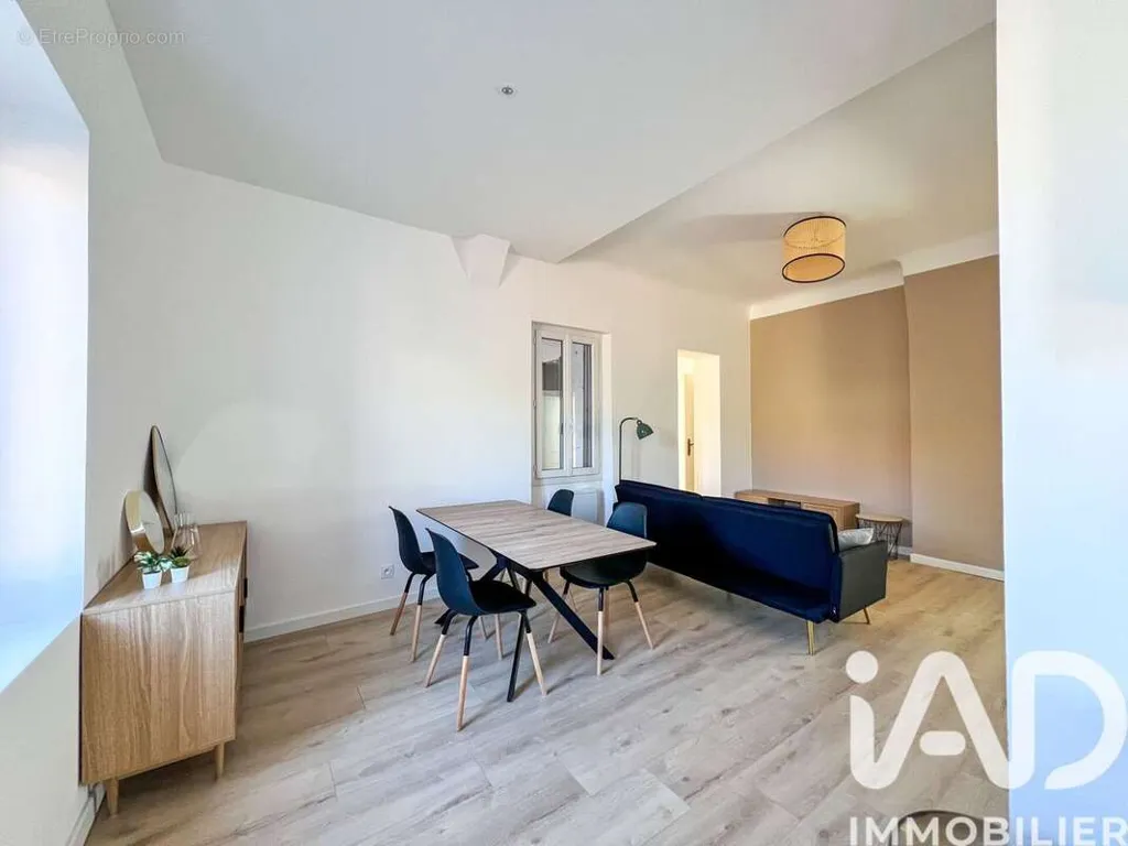 Söögituba - Renovated 3-Bed Flat in Toulon West