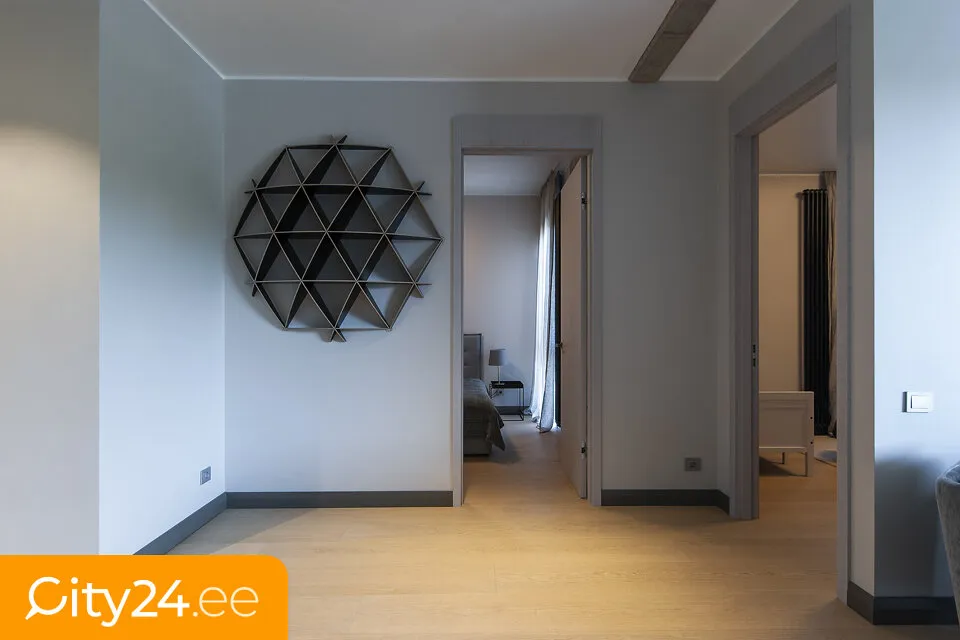 Esik - 3-Bedroom Apartment with Terrace in Riga Centre