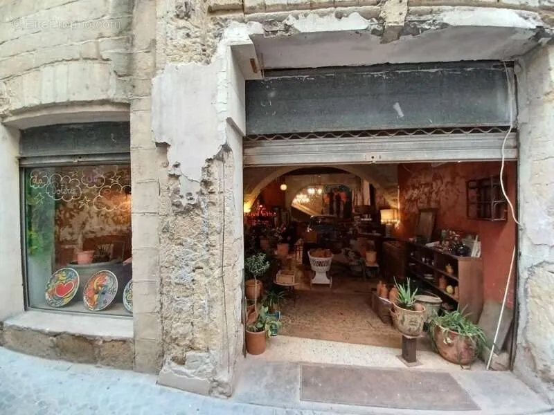 Esterno - Commercial Property with Loft in Sommières Centre