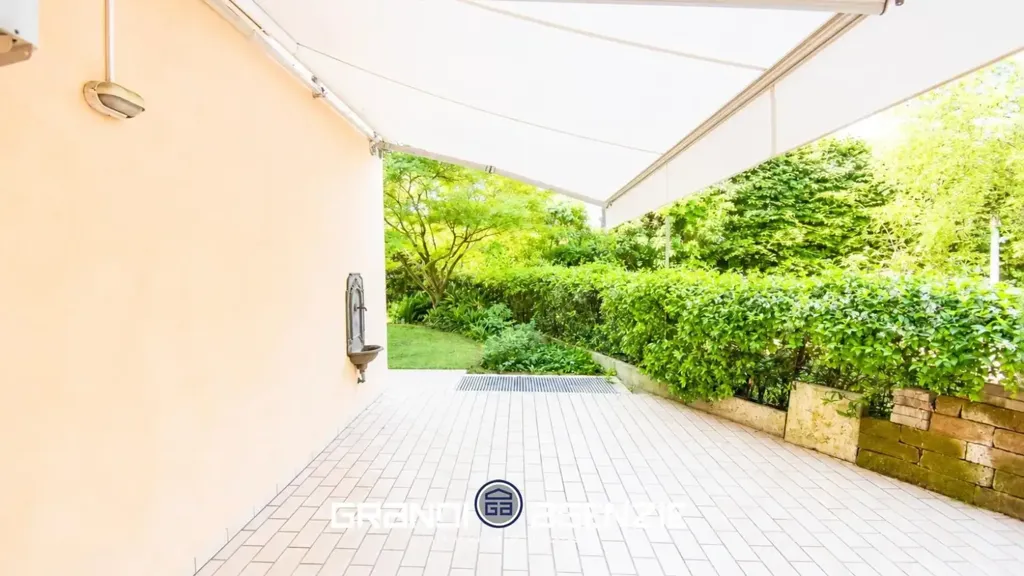 Terrasse - Ground Floor Apartment with Private Garden in Treviso