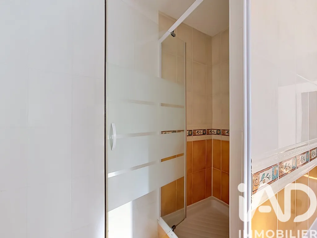 Salles de bain - Appartement T6/T7 avec Balcon Panoramique à Vertou