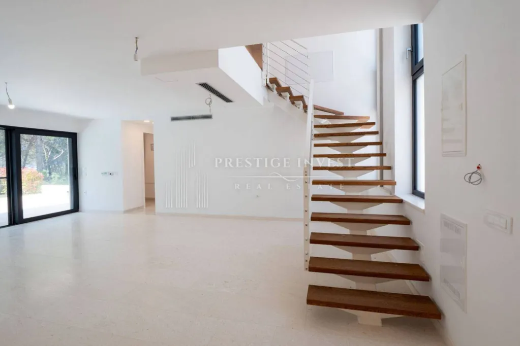Stanze - Duplex Apartment with Private Garden in Zadar