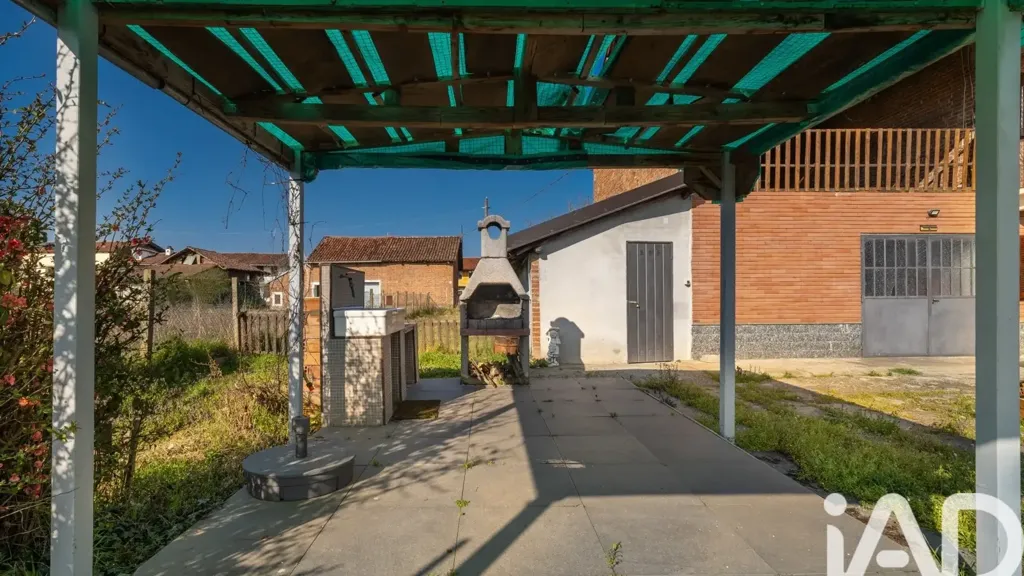 Terrazza - Villa with Garden in Crescentino