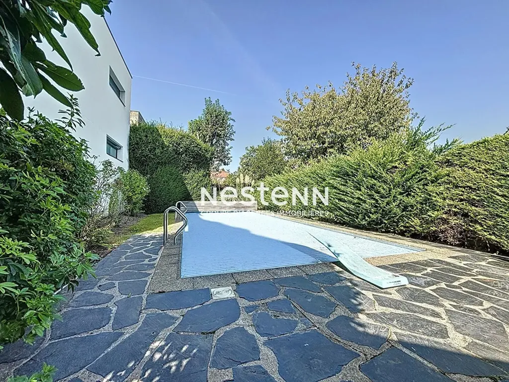Piscine - Maison avec Piscine et Jardin à Issy-les-Moulineaux