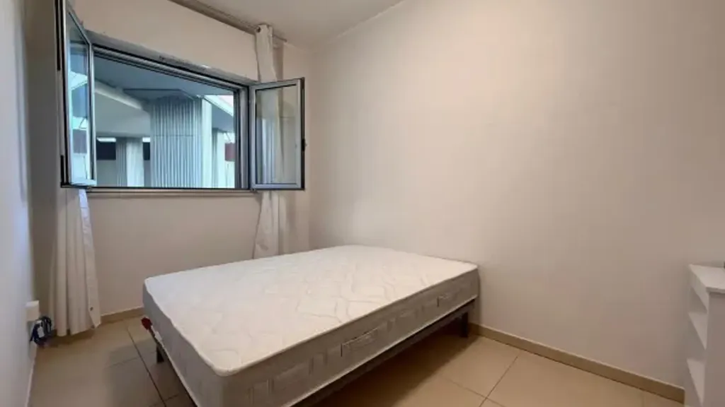 Bedrooms - Rustic Villa with Garden in Bari
